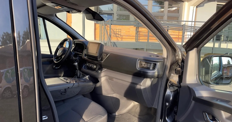 Renault Trafic cena 145140 przebieg: 204000, rok produkcji 2022 z Białystok małe 407